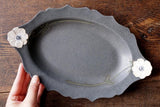 益子焼 Yoshizawa Charcoal Anemone Oval Plate