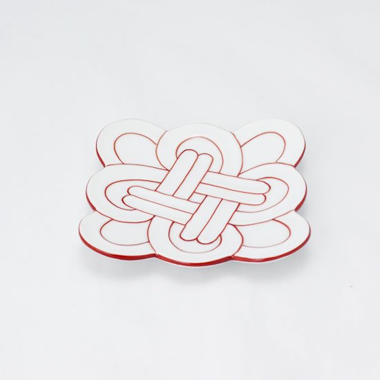 Arita Taseigama Good luck Knot Small Plate Red