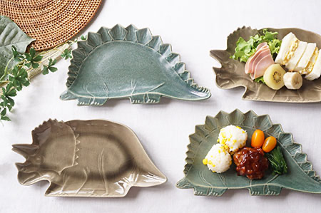 益子焼 Yoshizawa kiln Dinosaur Stegosaurus plate