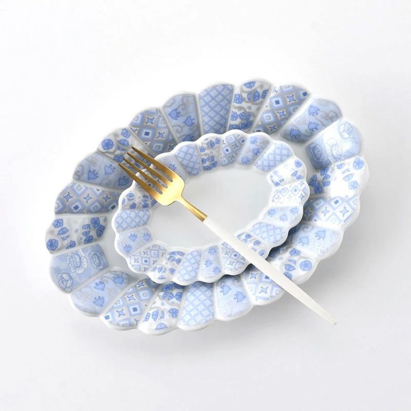 林九郎 Hasami Ware Hana Rikyu Oval Plate (small)
