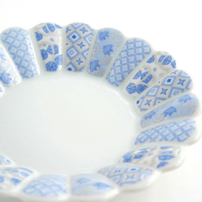 林九郎 Hasami Ware Hana Rikyu Round Plate (15 cm)