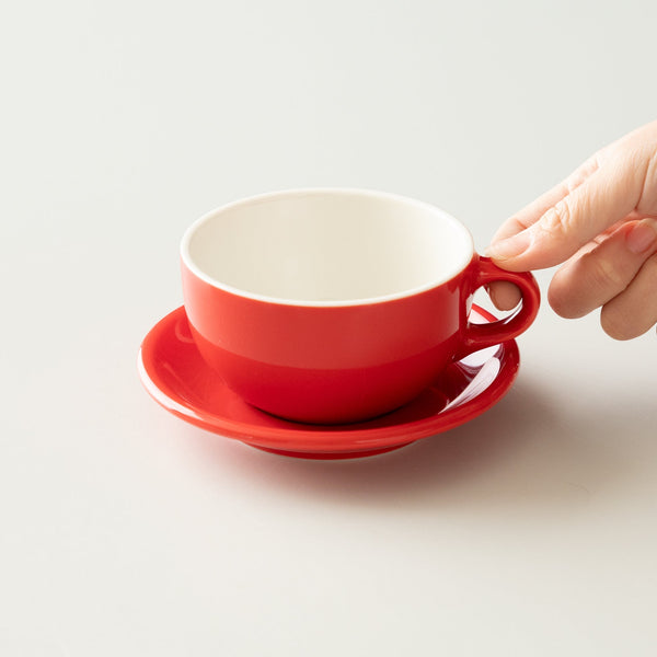 Origami Latte Cup and Saucer Red 10oz，