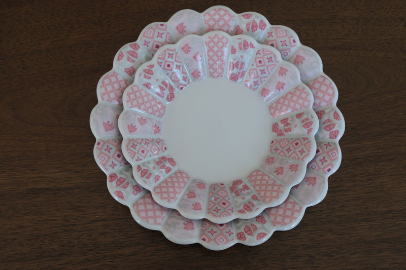 林九郎 Hasami Ware Hana Rikyu Round Plate (19 cm)