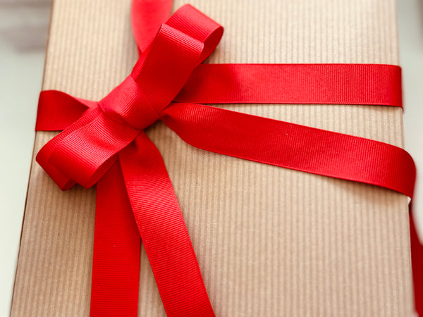 Gift box and gift wrapping service