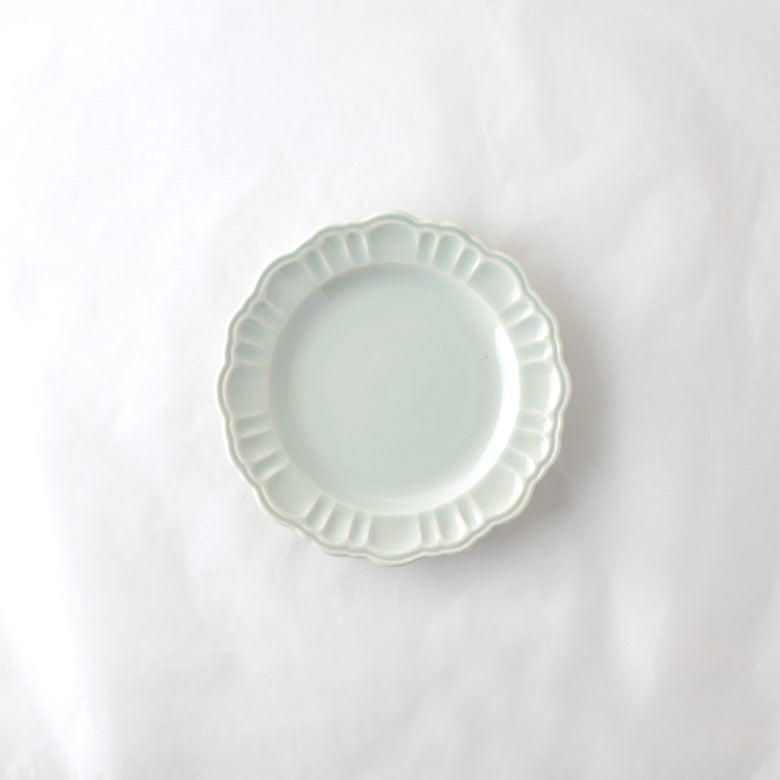 studio m' Pomponner 150 plate (pale blue)