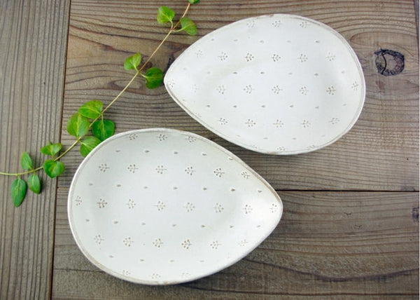 益子焼 Wakasama pottery drop-shaped Big plate with Scandinavian design White