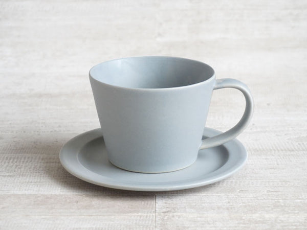 SAKUZAN 作山窯 Cup and Saucer Matter Gray